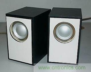 焊接完畢，背面