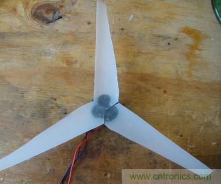 想減少電費嗎？DIY一個迷你風力發電機吧