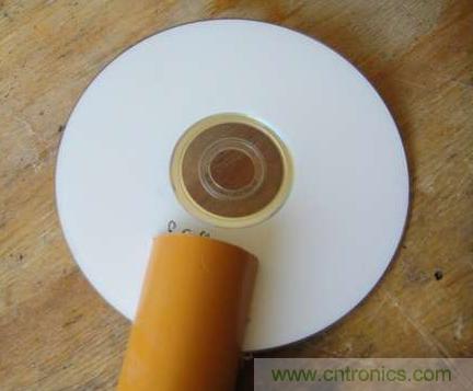 想減少電費嗎？DIY一個迷你風力發電機吧