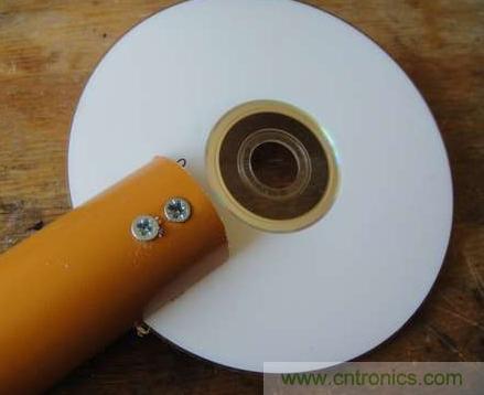 想減少電費嗎？DIY一個迷你風力發電機吧