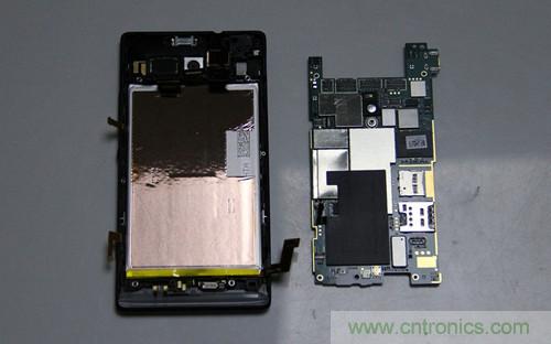 拆解4G新機索尼M35t：用料十足，易于維修
