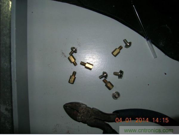 巧奪天工！大神利用山寨功放為高性價比逆變器&ldquo;穿新衣&rdquo;