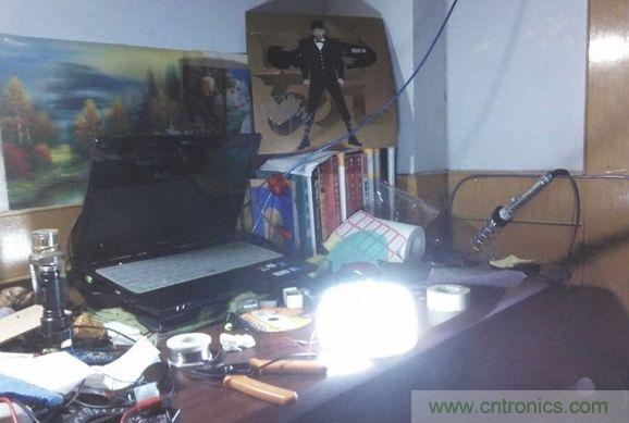 測試LED 以及三極管發熱