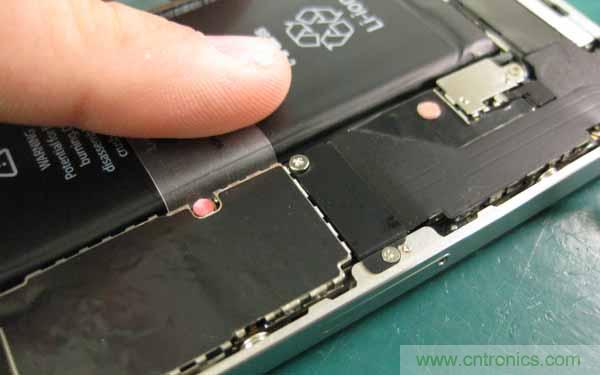 詳解智能設(shè)備如何突破，告別一天一充？