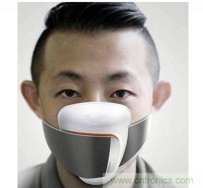 Frog Design 開發了一款可搭配手機應用程序使用的智能口罩概念原型，內建粒子傳感器，能警告使用者何時該戴上口罩