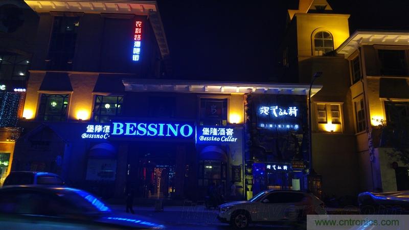 無邊框的 nubia Z9 ，一款既有驚喜，又有驚艷的智能手機(jī)