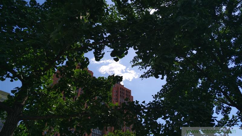 無邊框的 nubia Z9 ，一款既有驚喜，又有驚艷的智能手機(jī)