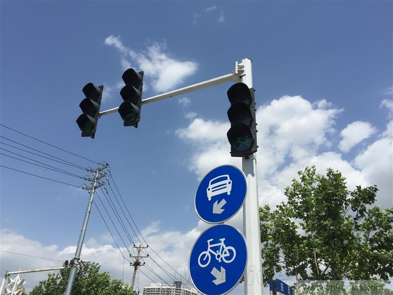 無邊框的 nubia Z9 ，一款既有驚喜，又有驚艷的智能手機(jī)