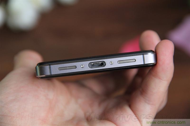 無邊框的 nubia Z9 ，一款既有驚喜，又有驚艷的智能手機(jī)