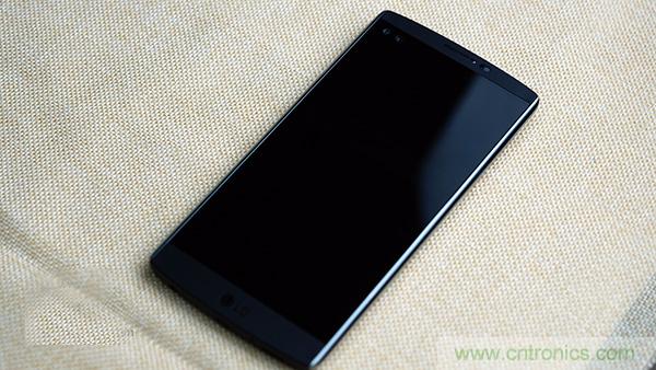 業界良心 LG V10 評測:剛毅、冷峻，不失人性化