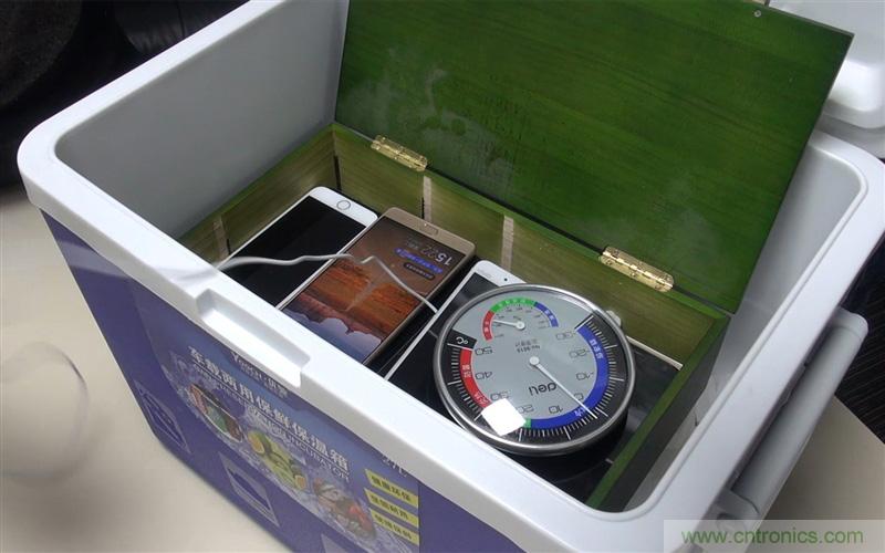 手機抗凍性能大挑戰：iPhone被完爆