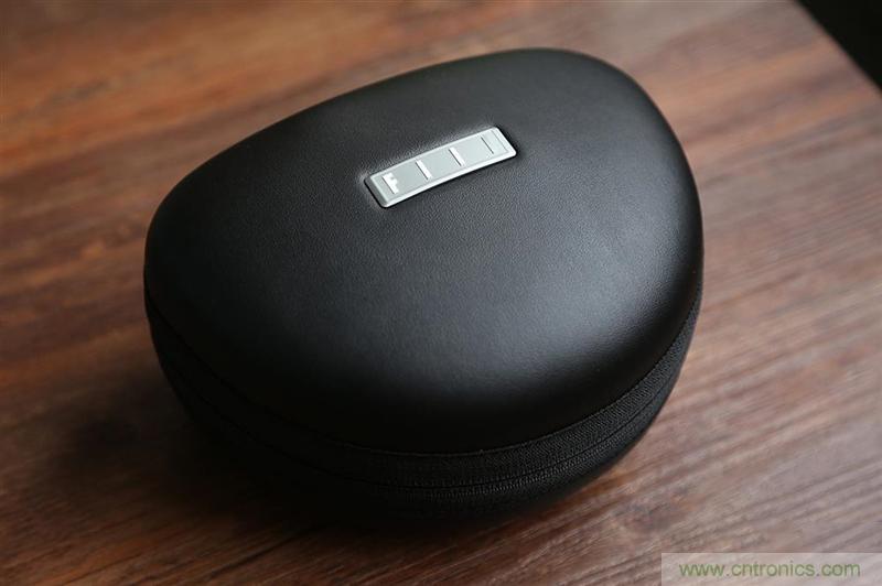 頭條哥的夢想之作！FIIL耳機能讓汪峰上頭條否？