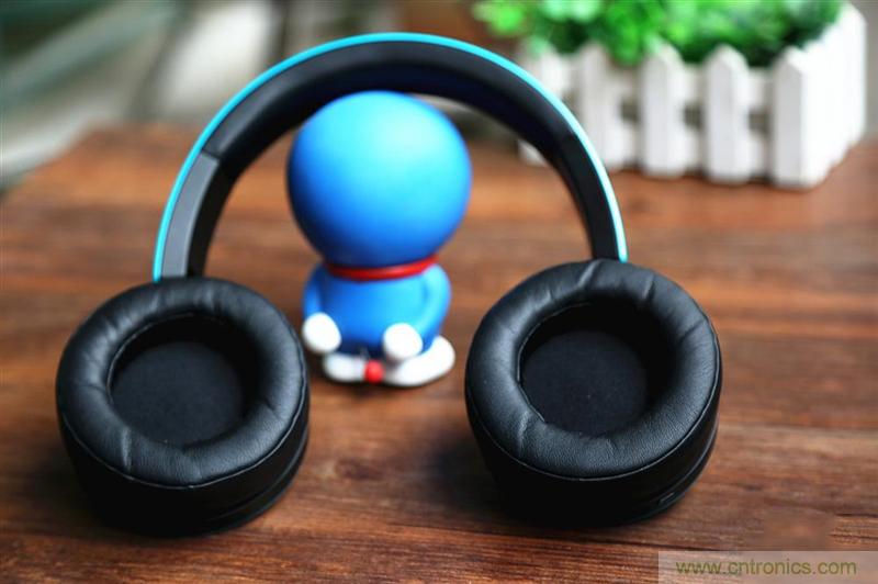 頭條哥的夢想之作！FIIL耳機能讓汪峰上頭條否？