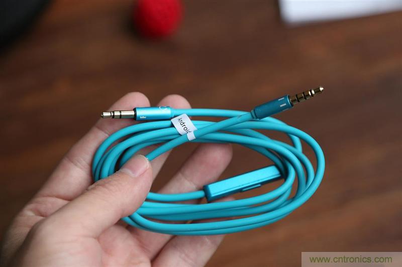 頭條哥的夢想之作！FIIL耳機能讓汪峰上頭條否？