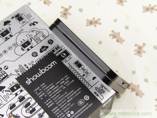 出差必備神器！可充電的移動無線路由手由寶體驗(yàn)測評