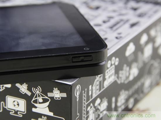 出差必備神器！可充電的移動無線路由手由寶體驗(yàn)測評