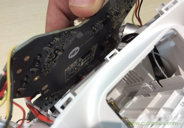 真飛機拆不著，那就來拆拆無人機&ldquo;鼻祖&rdquo;大疆吧！