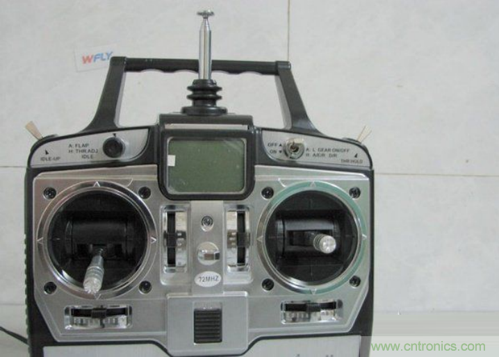 無人機 DIY 制作全過程，酷得不要不要的！