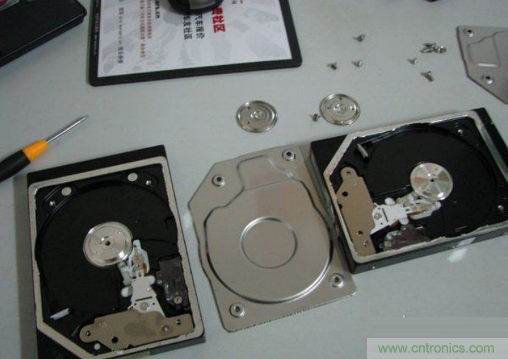 無人機 DIY 制作全過程，酷得不要不要的！