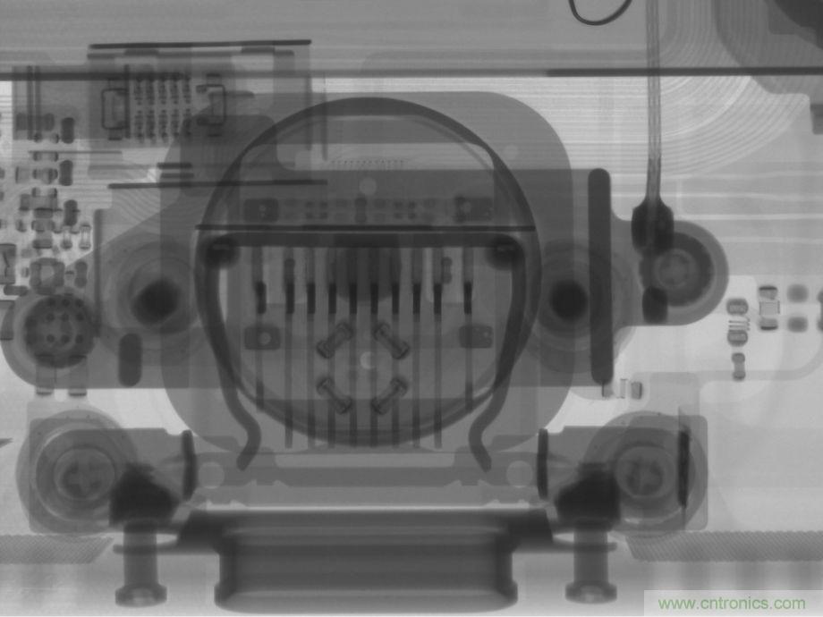 有什么地方?jīng)]有變？iPhone SE真機(jī)拆解