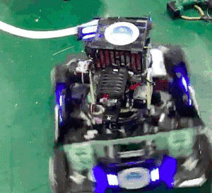 走直線很難嗎？陀螺儀表示，少了它機器人連直線都走不了