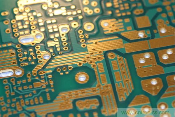 為什么加了屏蔽罩，測試效果反而不好？