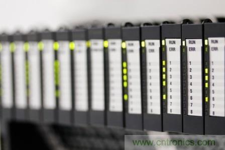 減法的力量：提升工業應用中的隔離式、分離軌功率設計